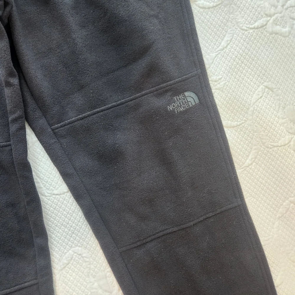 The North Face Men's Black Fleece Pants